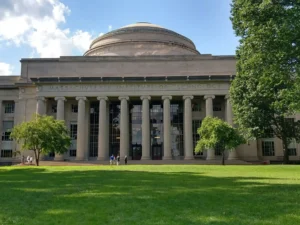 This is the outside of MIT. Its professors and tenured professors can apply for an R visa to enter China.