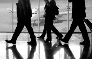 Some visiting scholars holding Chinese F visa have just landed at the airport.